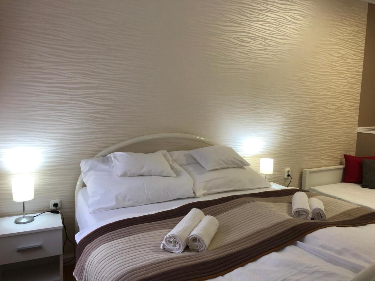 Árkád Apartmanház Szeged Kültér fotó