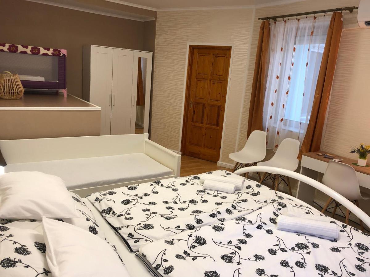 Árkád Apartmanház Szeged Kültér fotó