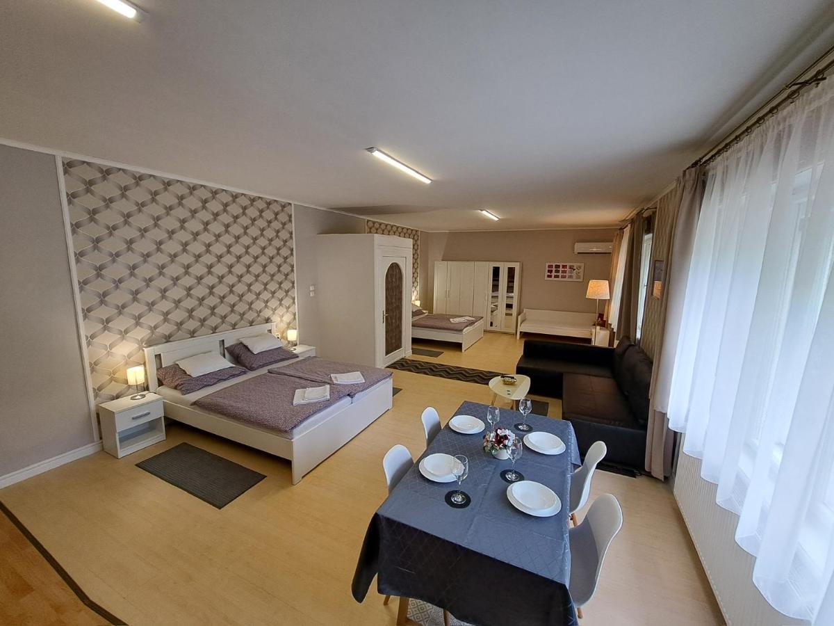 Árkád Apartmanház Szeged Kültér fotó